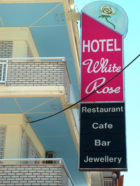 Hotel White Rose Beach Olympiakí Aktí Kültér fotó