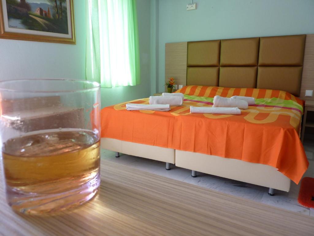 Hotel White Rose Beach Olympiakí Aktí Kültér fotó