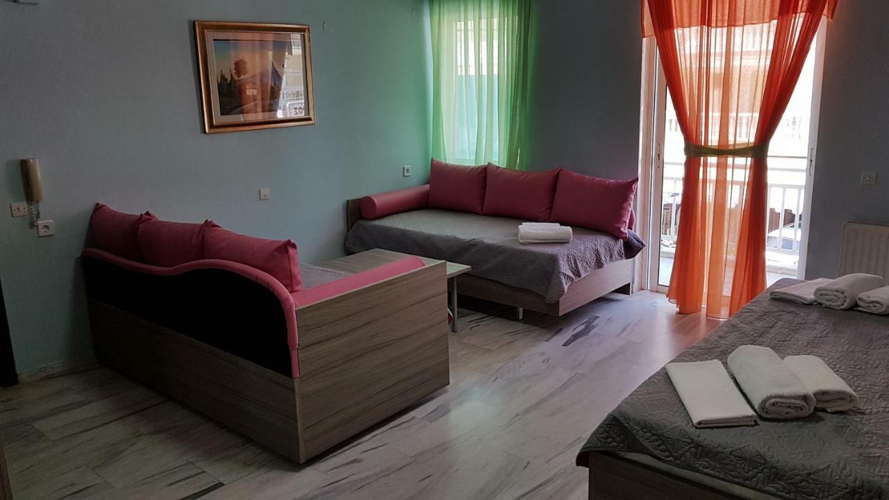 Hotel White Rose Beach Olympiakí Aktí Kültér fotó