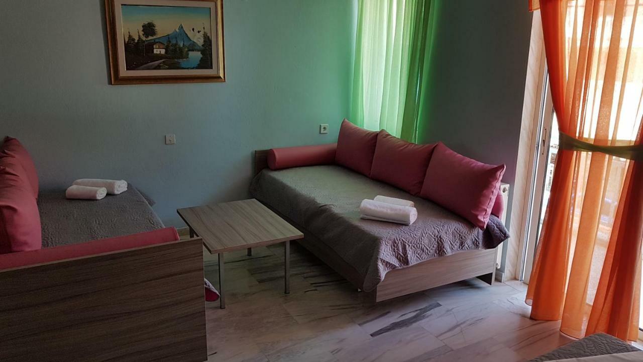 Hotel White Rose Beach Olympiakí Aktí Kültér fotó