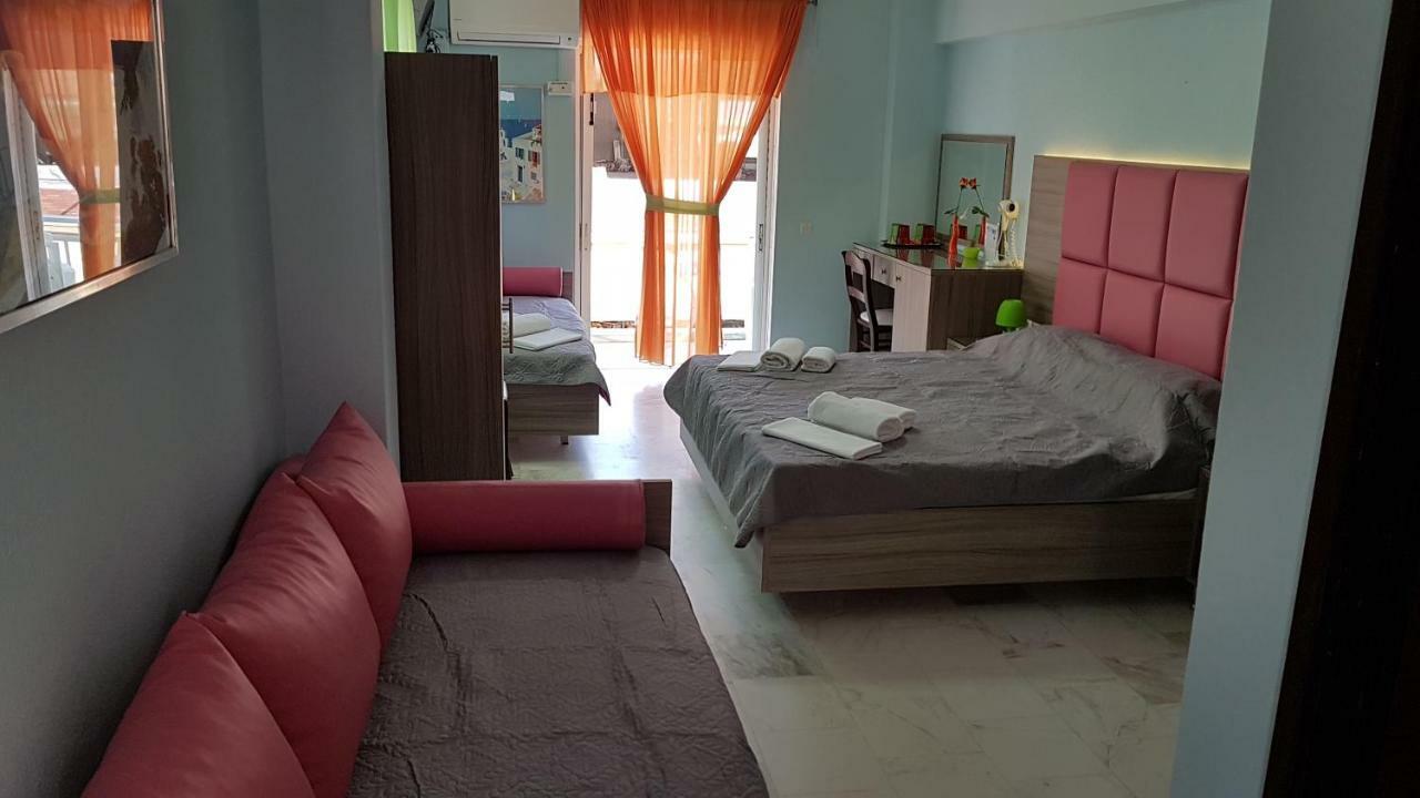 Hotel White Rose Beach Olympiakí Aktí Kültér fotó