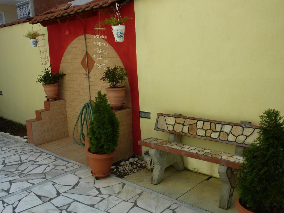 Hotel White Rose Beach Olympiakí Aktí Kültér fotó